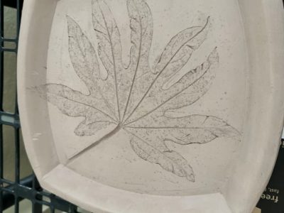 leaf-platter